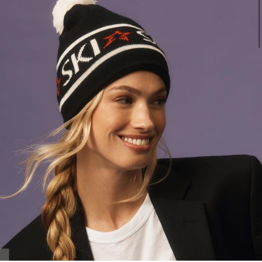 Perfect Moment Hat Unisex